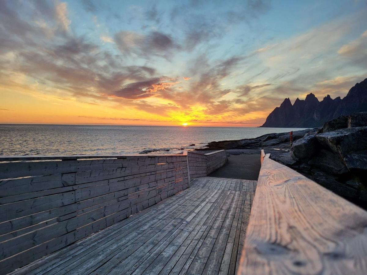 Off-The-Grid Cabin On The Island Of Senja In Northern Norway Brygghaugen Exterior photo